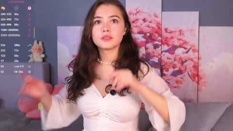 Mia online show from October 13, 7:22 am