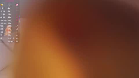 Mia online show from October 19, 7:32 am