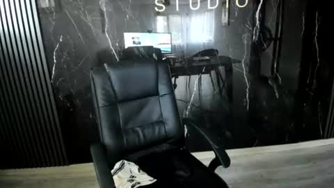 KissMyMissy  online show from July 8, 12:07 pm