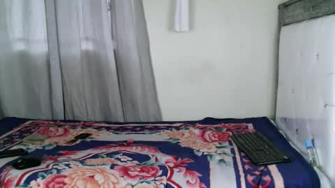 Snapshot of kisssmiles chatting on October 9, 7:12 am kisssmiles online show from October 9, 7:12 am