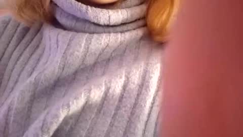 kitsuneniki online show from February 6, 6:33 pm