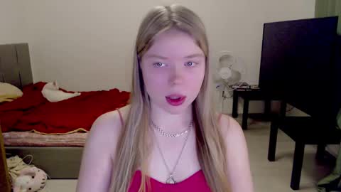 Jennyblonde and Emmabrunette online show from February 3, 8:35 pm