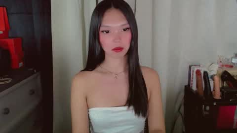 KITTY online show from May 28, 1:58 am
