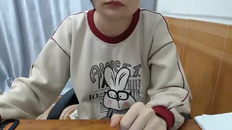 kitti_baby2x online show from December 19, 8:17 am