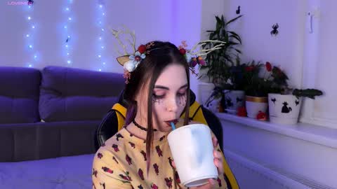 Veronica online show from October 31, 12:42 pm