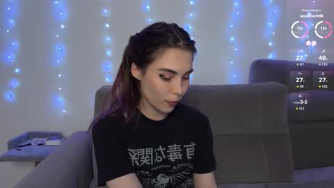 Veronica online show from November 15, 9:16 pm