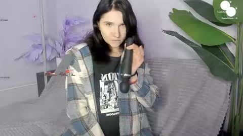 kitty blondy online show from May 25, 9:08 am