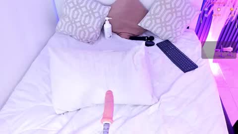 kitty online show from September 25, 9:56 pm