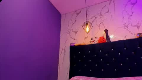 Kate online show from November 5, 8:03 pm