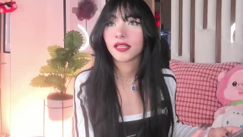 kitty online show from February 6, 11:52 pm