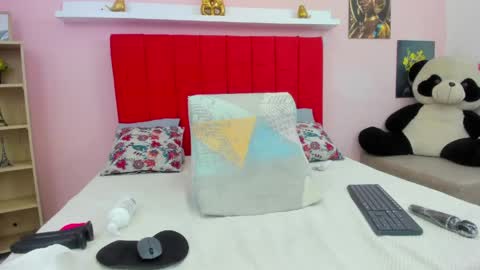 kitty_hot_sex_ online show from April 9, 12:02 am