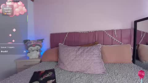 kitty_kryss online show from November 30, 5:50 pm