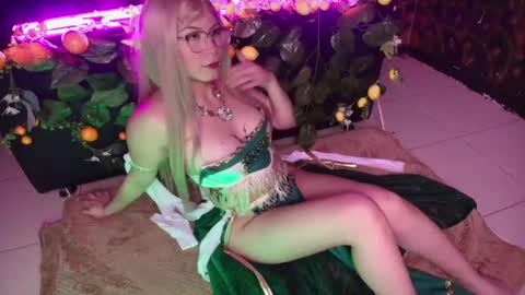 Kitty online show from March 19, 2:27 am