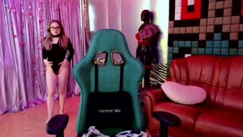 kitty_pantera online show from April 13, 10:27 am