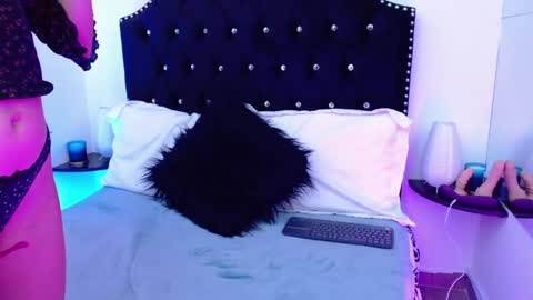 KITTY online show from December 10, 8:16 pm