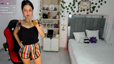 kitty_scoot online show from September 22, 1:59 am