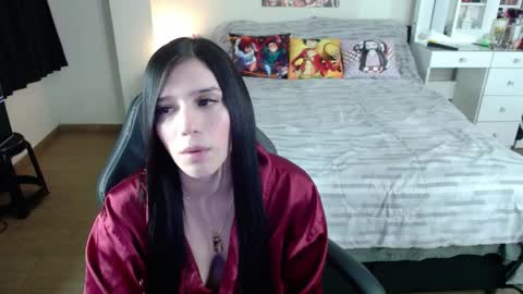 Isabel online show from April 2, 11:57 pm