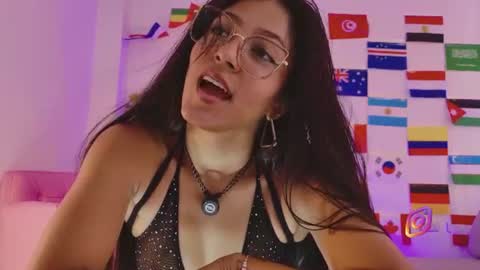 kittymyers_ online show from June 19, 3:48 pm