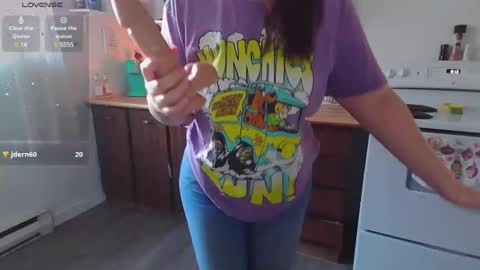 Snapshot of kittyymaze chatting on December 31, 2:14 pm Kittyymaze online show from December 31, 2:14 pm