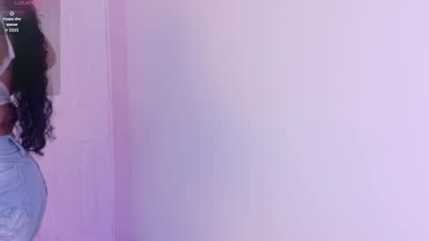 Kitty Hill online show from November 28, 3:42 am