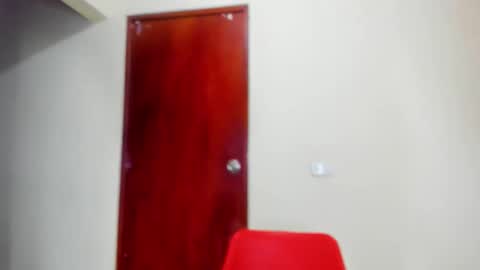 Snapshot of kiwi_mmm chatting on September 18, 11:14 pm kiwi_mmm online show from September 18, 11:14 pm