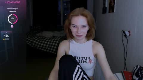 Snapshot of klares_wasser chatting on January 28, 2:42 pm Klares online show from January 28, 2:42 pm