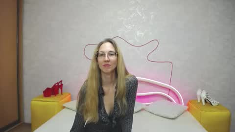 Klary online show from October 1, 6:07 am