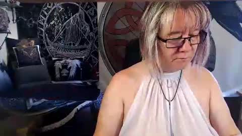 Snapshot of kleiner_teufel chatting on September 21, 8:57 am Michelle online show from September 21, 8:57 am