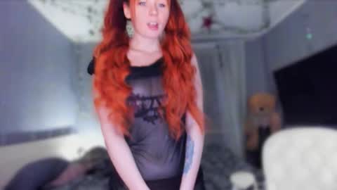 Klementinafanslyklementina6661 online show from March 23, 9:21 pm