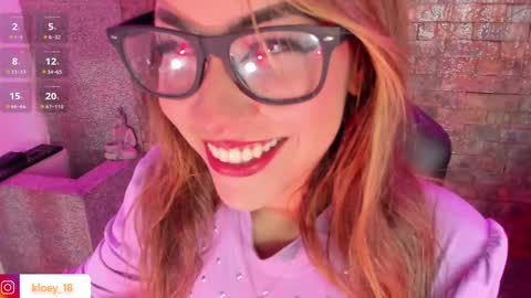 Snapshot of kloey_hoot chatting on January 26, 9:40 pm Kloey online show from January 26, 9:40 pm
