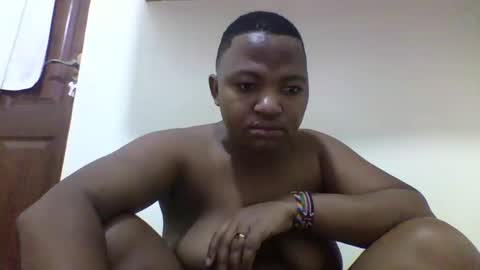 koffi639202 online show from December 9, 1:29 am