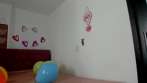 konie Diaz online show from March 16, 3:27 pm