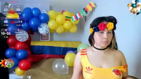 konie Diaz online show from July 3, 3:18 pm