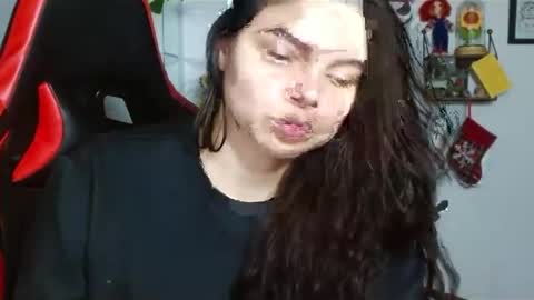 Karoll online show from December 24, 2:32 am