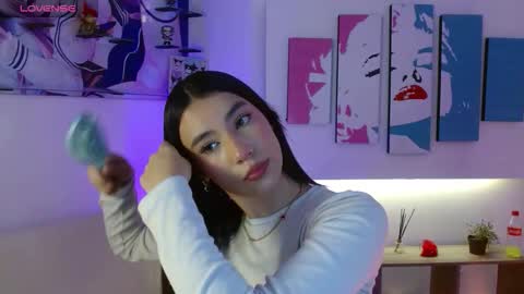 Elizabeth online show from February 11, 12:06 pm