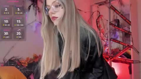 Snapshot of koza_dereza_ chatting on October 28, 6:13 pm Jess online show from October 28, 6:13 pm