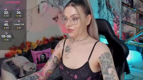 Snapshot of koza_dereza_ chatting on October 25, 5:09 pm Jess online show from October 25, 5:09 pm