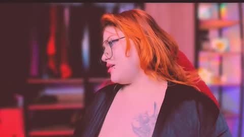 Khloe online show from March 4, 7:26 am