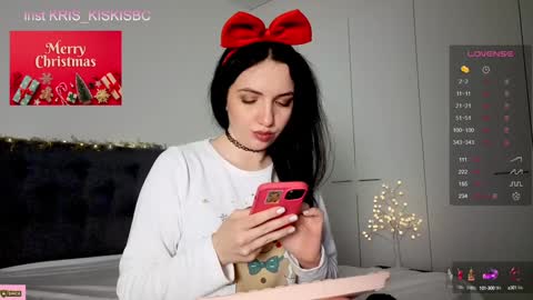 Kris kiskis online show from December 25, 1:30 pm