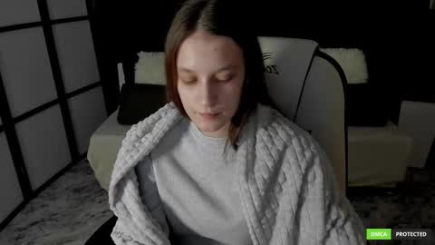 krisdoeil online show from December 14, 2:17 am