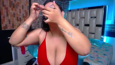 Snapshot of kriss_sweetboobs chatting on October 4, 1:28 pm kriss_sweetboobs online show from October 4, 1:28 pm