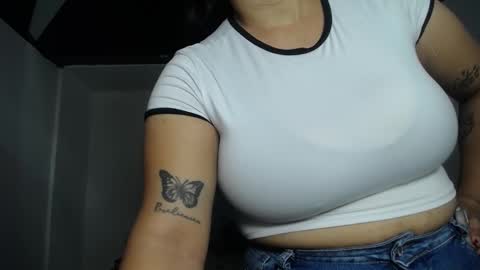 kriss_sweetboobs online show from December 23, 11:57 am