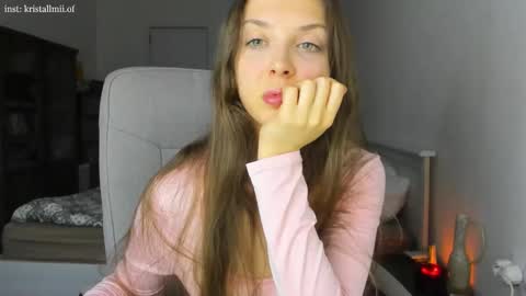 kristallmii_premium online show from December 15, 10:48 pm