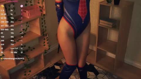 Snapshot of kristanalosa chatting on October 31, 8:02 pm Emma online show from October 31, 8:02 pm