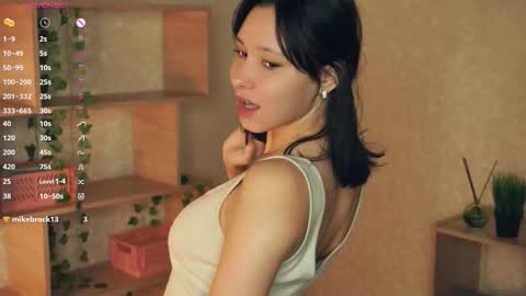 Snapshot of kristanalosa chatting on October 27, 7:08 pm Emma online show from October 27, 7:08 pm