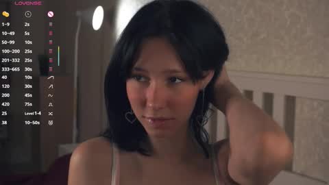 Snapshot of kristanalosa chatting on October 10, 8:25 pm Emma online show from October 10, 8:25 pm