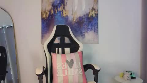 Kris online show from December 4, 3:57 pm