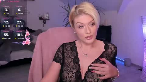 Tina online show from December 21, 3:31 pm