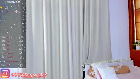 Snapshot of kristina_a chatting on February 22, 8:18 am Kristina online show from February 22, 8:18 am