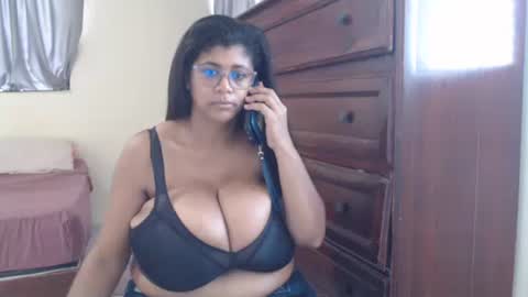 KristinaMilan online show from October 13, 12:41 pm